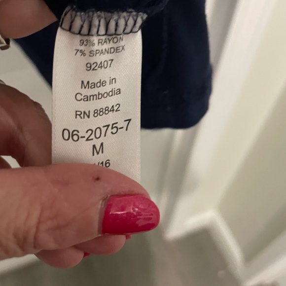 Women’s Dream co. Cardigan - Picture 2 of 3